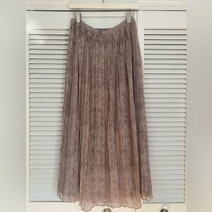 Banana Republic pleated midi skirt